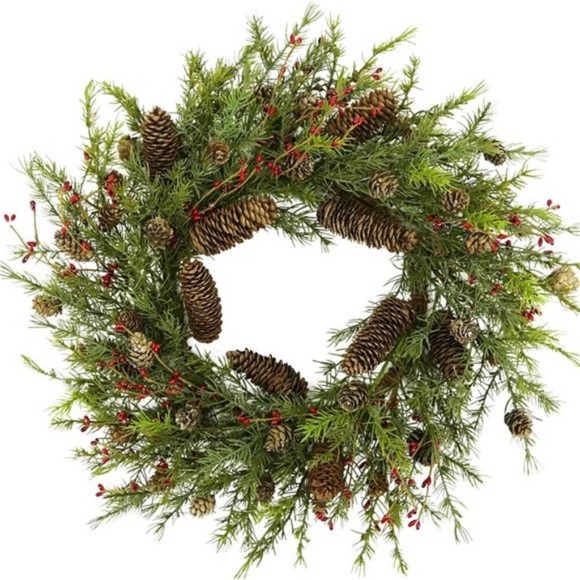 22 inch Artificial Christmas Wreath Winter Wreath with Big pinecones